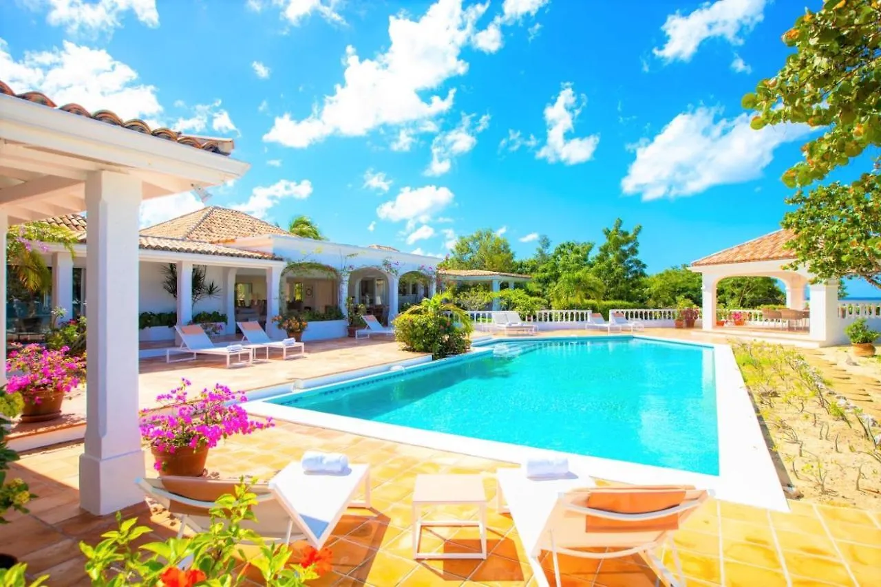 Villa Riviera Les Terres Basses 0*,