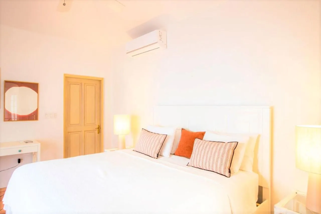 Villa Riviera Les Terres Basses